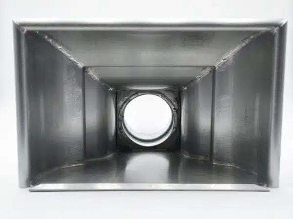 Boite à eau en zinc moulurée – Image 6
