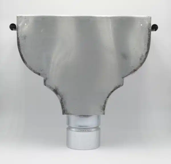 Boite à eau en zinc moulurée – Image 7