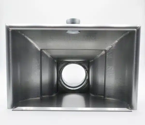 Boite à eau en zinc moulurée – Image 8