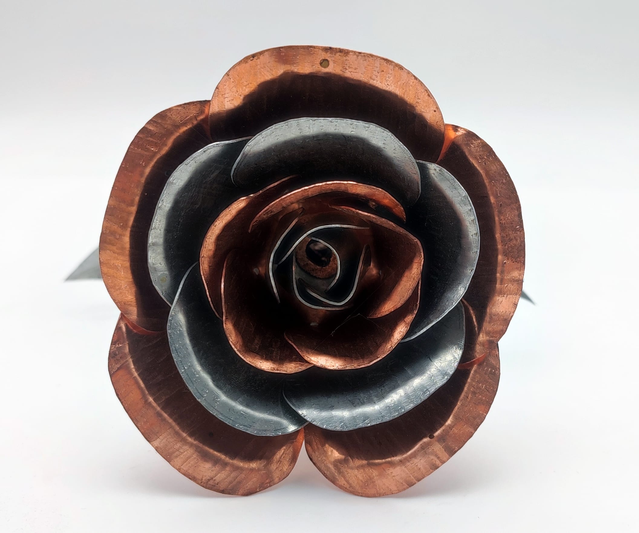 Rose Éternelle Cuivre Zinc – Cadeau Artisanal Unique – Image 3